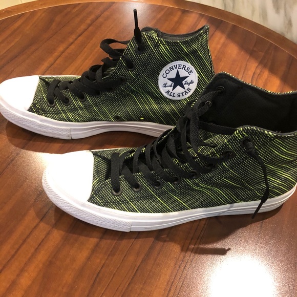 Converse shoes - Picture 3 of 3